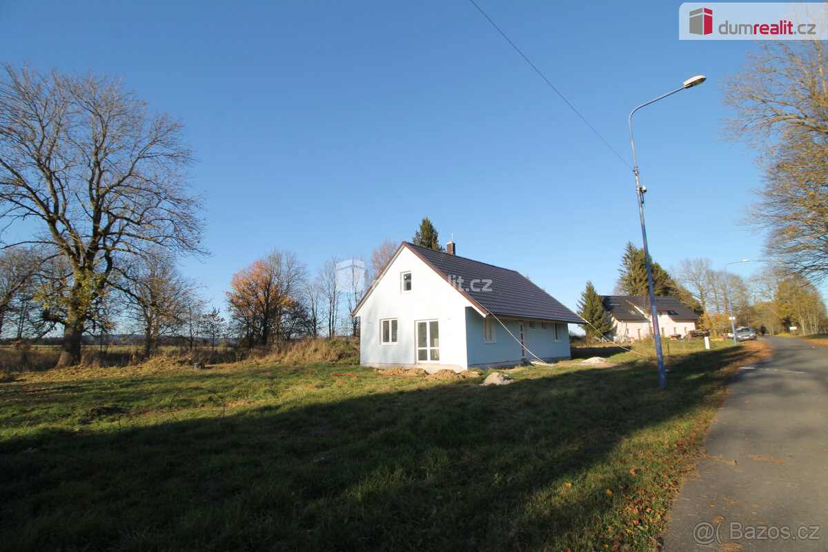 Rodinný dům 3+kk s pozemkem 816 m2 v Rájově u Mariánských Lá