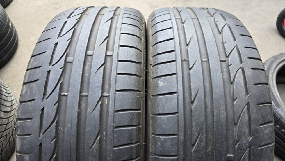 Letní pneu 245/45/19 Bridgestone