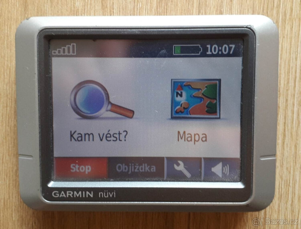 Navigace GARMIN NUVI 200 funkční,