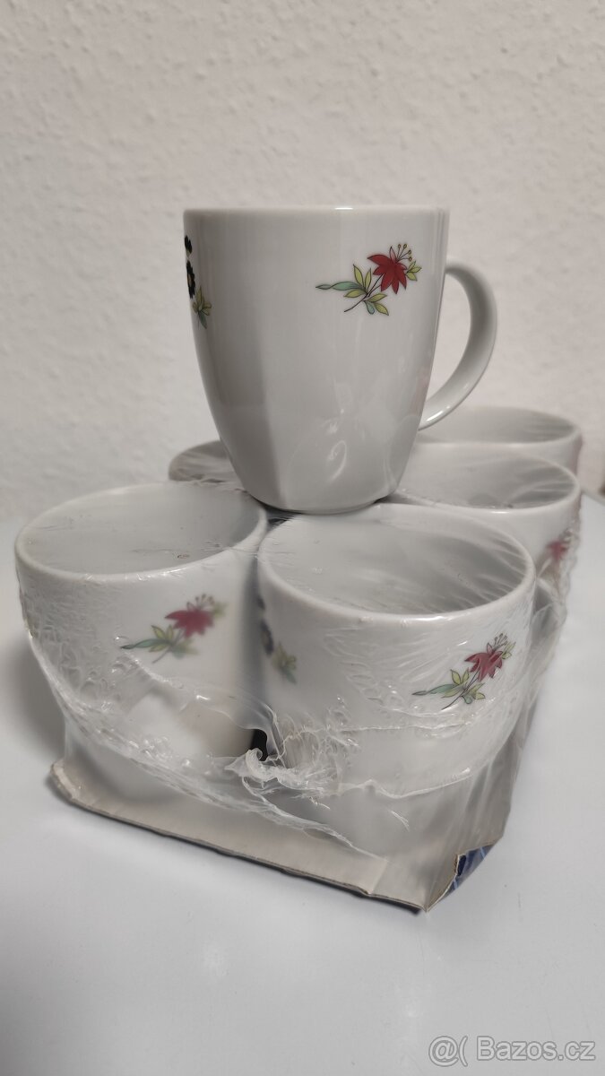 Porcelánová sada hrnečků