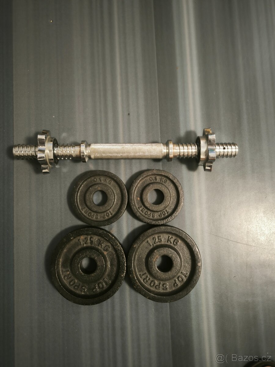 Závaží: 2 x 0.5 kg a 2 x 1,25 kg (+ osa s průměrem 25mm)