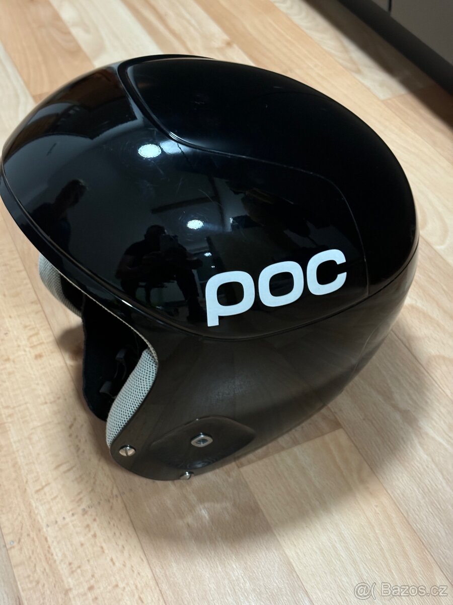 Lyžařská helma POC