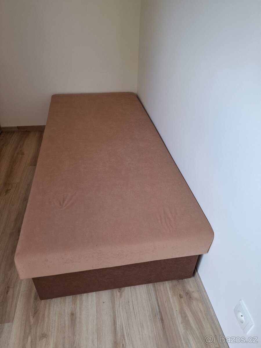 Válenda DANA - Hnědá