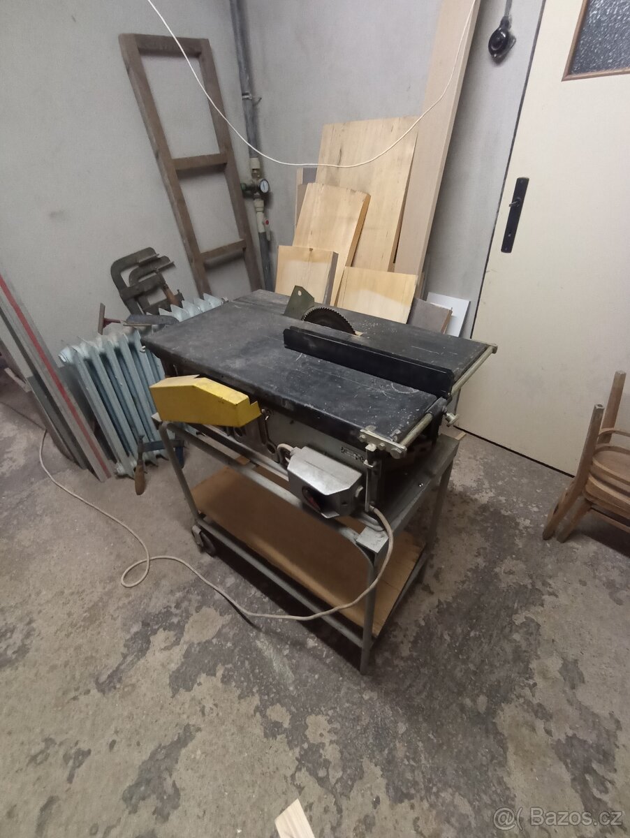 stolni pila Aritma 220v se srovnavackou