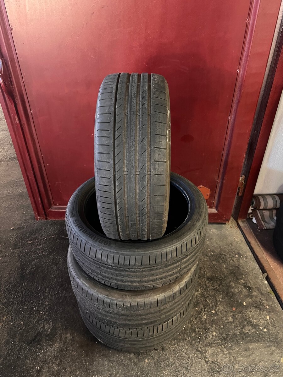 Letní pneu 225/40 R18