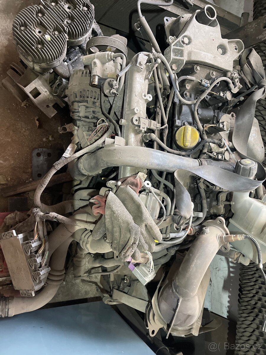 Motor Renault laguna 2.0