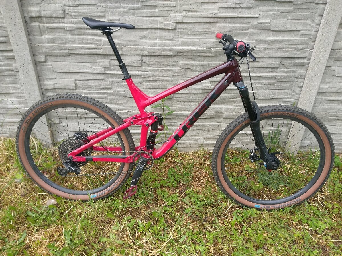 Trek Slash 8 - cobra blood