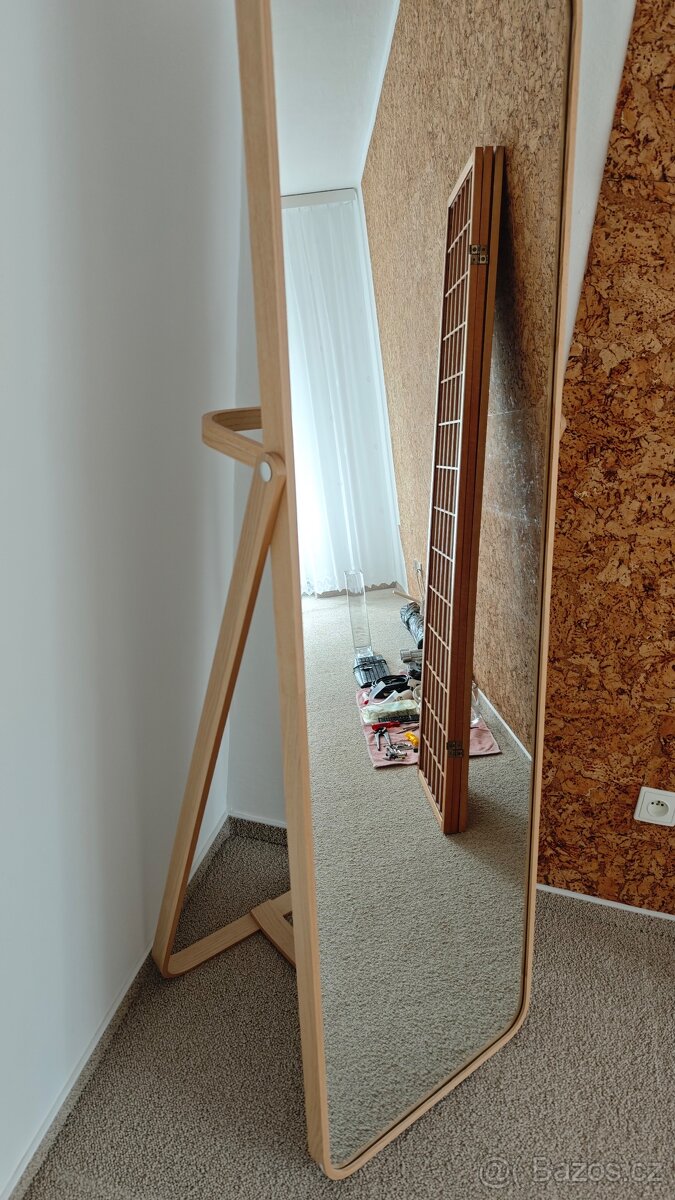 Zrcadlo Ikea