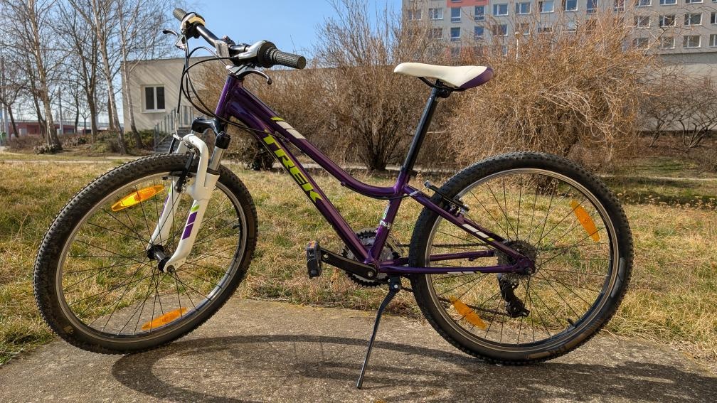 TREK Precaliber 24"- kolo pro dívku cca 9-14 let