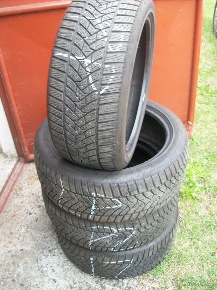 sada Dunlop WS5 225.45.18 Octavia IV RS