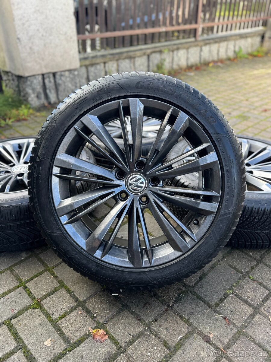 ORIGINÁL Alu Volkswagen Liverpool R18, 5x112 - TOP, ZIMNÍ