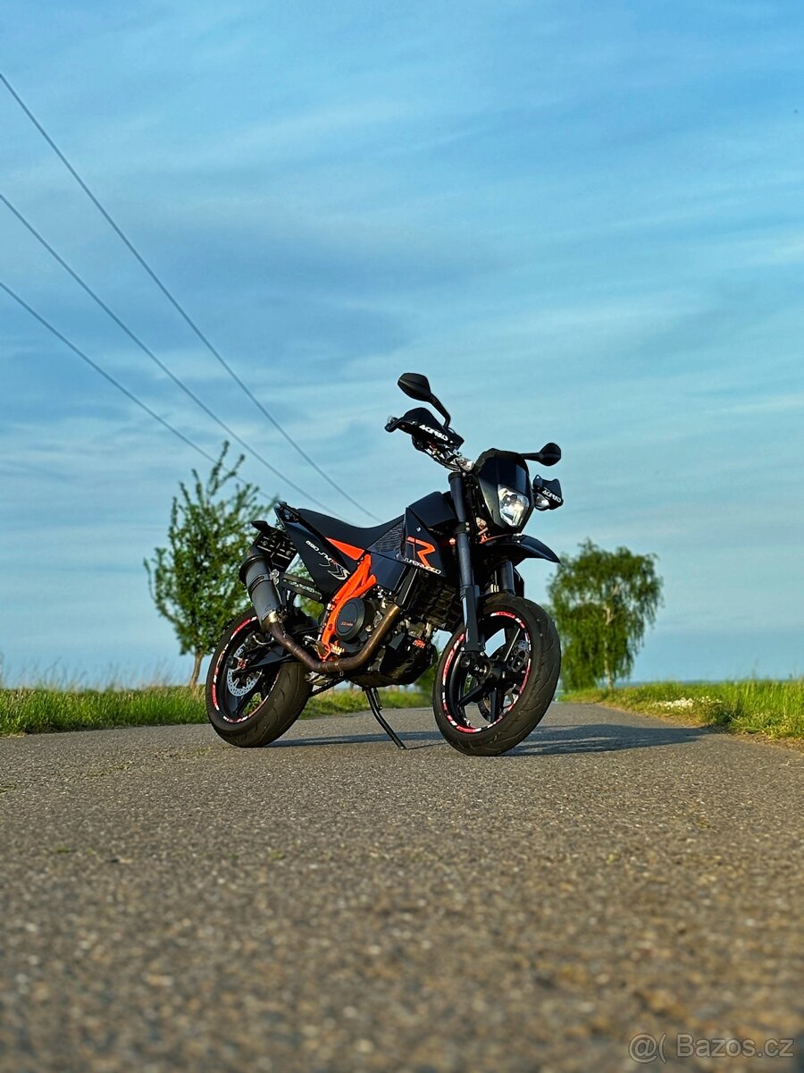 KTM 690 SM