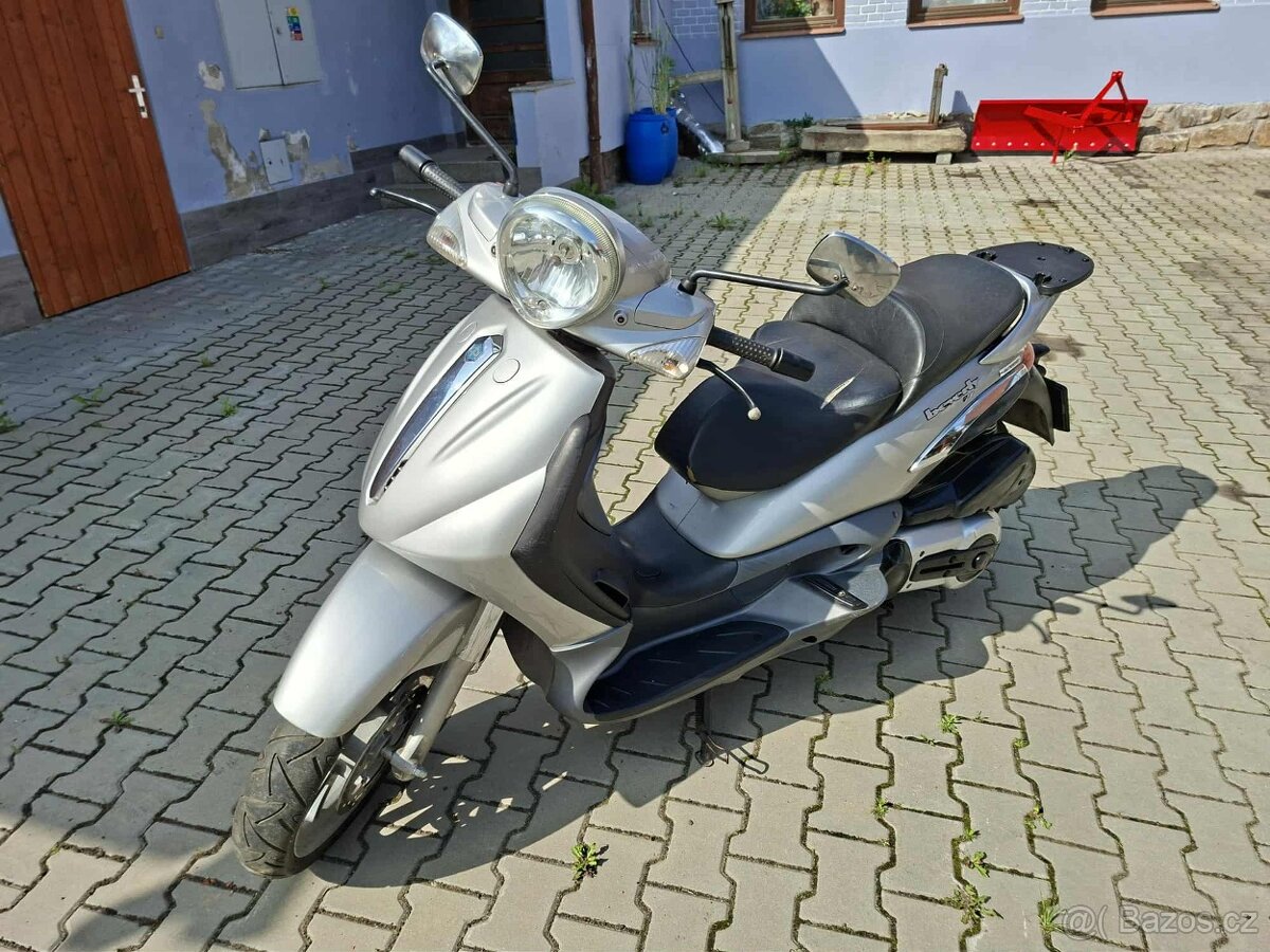 PIAGGIO BEVERLY 500
