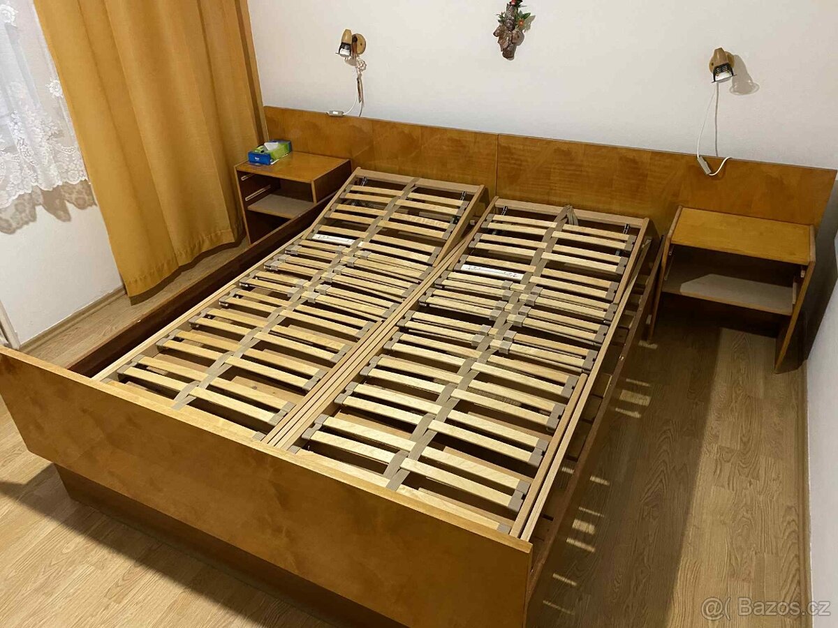 Manželská postel 160 cm