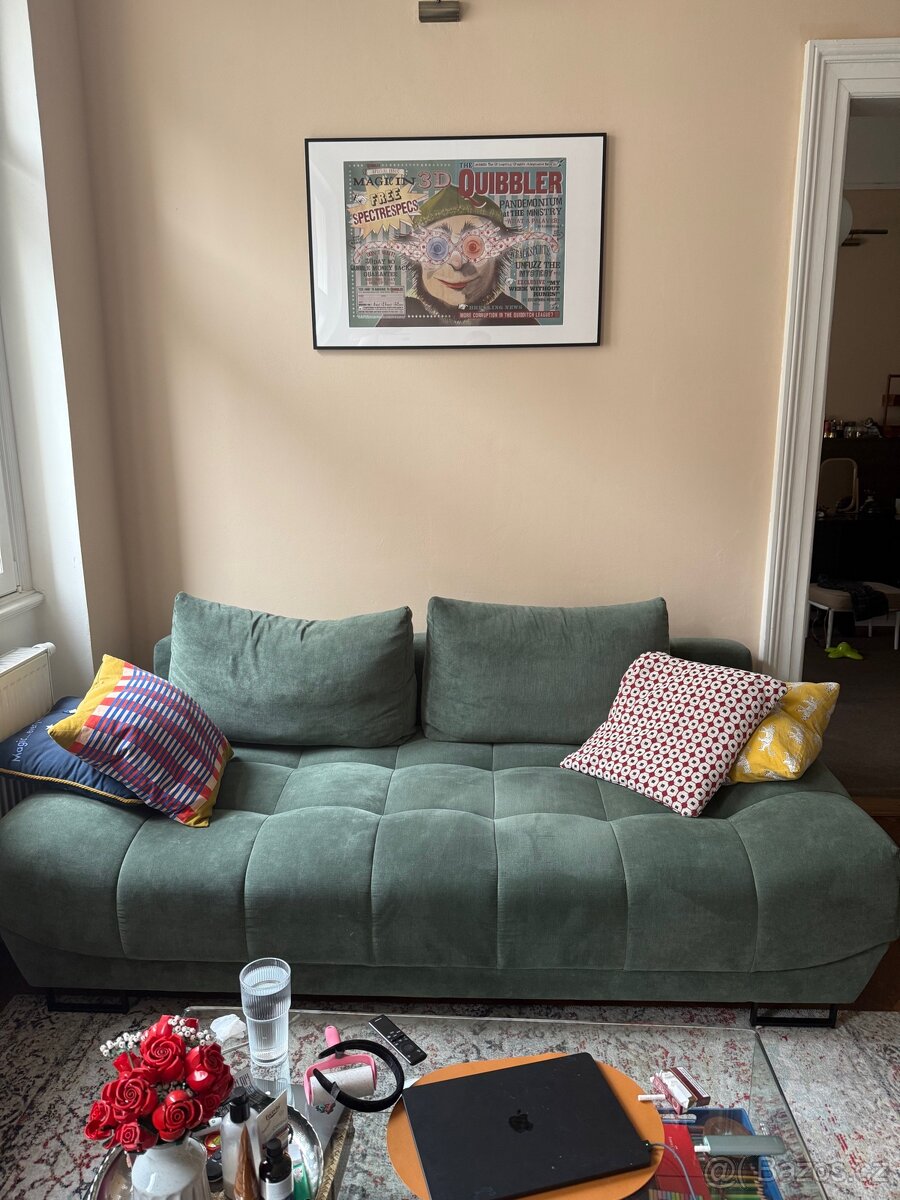 Rozkládací Pohovka s uloženým prostorem, trojmístna, 215 sm