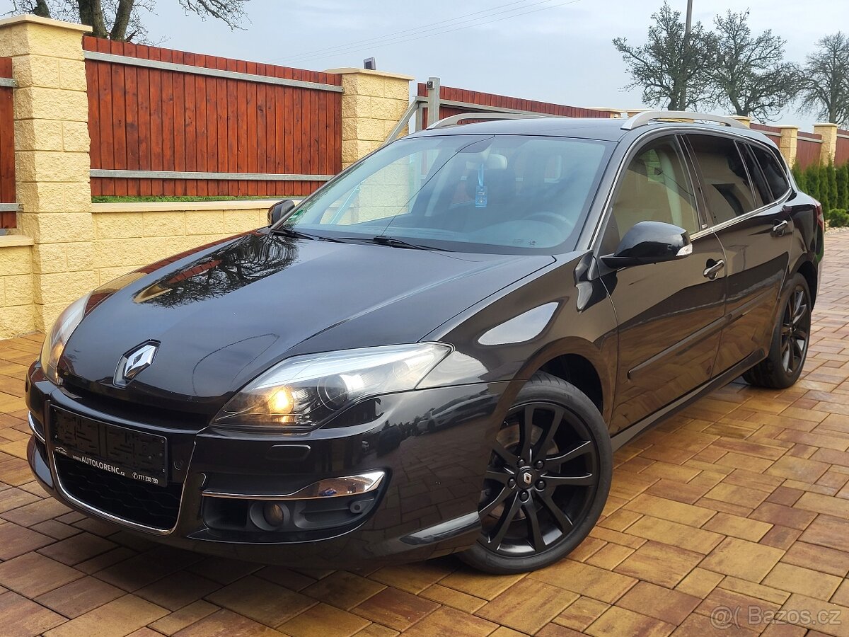 Renault Laguna III 2.0dCi 127kW 4Control - REZERVACE