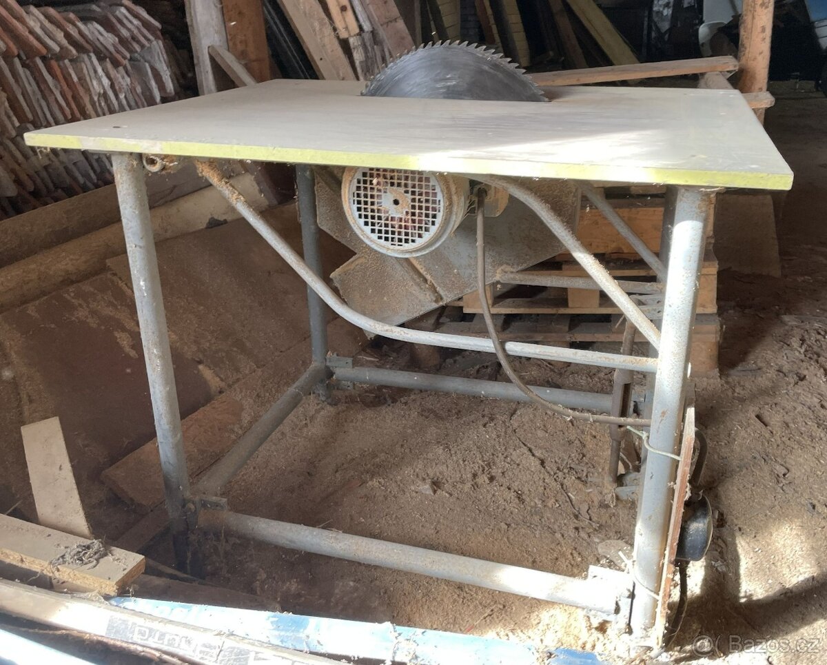 Cirkulárka domácí výroby