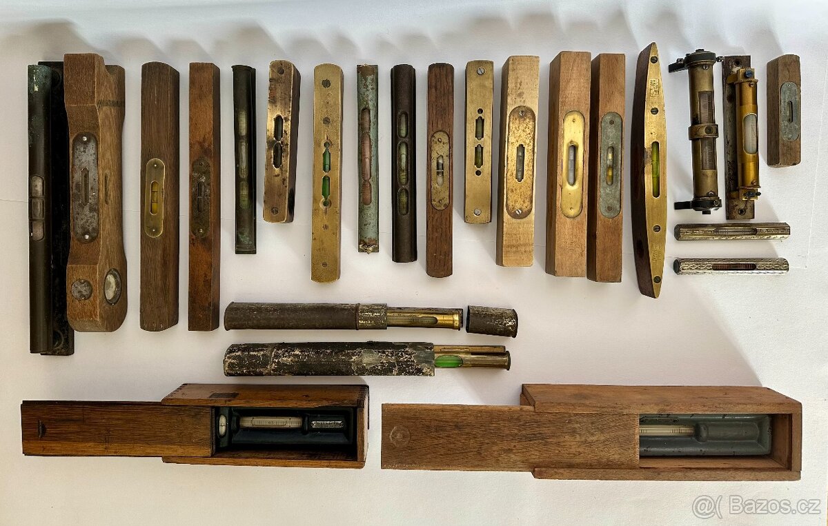 SET sbírka 24 ks vodováhy TOP sbírka Funkční.