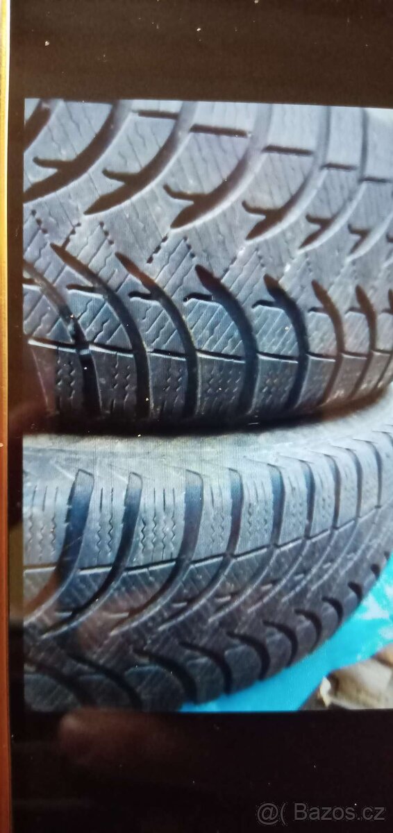 Michelin Alpin 195/65 R15, vzorek dostačující 5-6mm