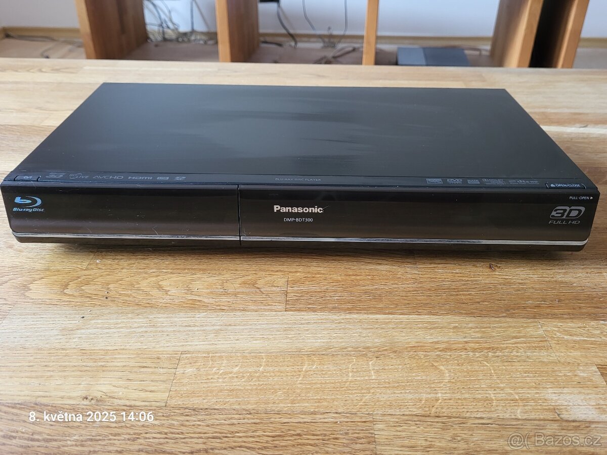 Blue ray přehrávač Panasonic DMP-BDT300