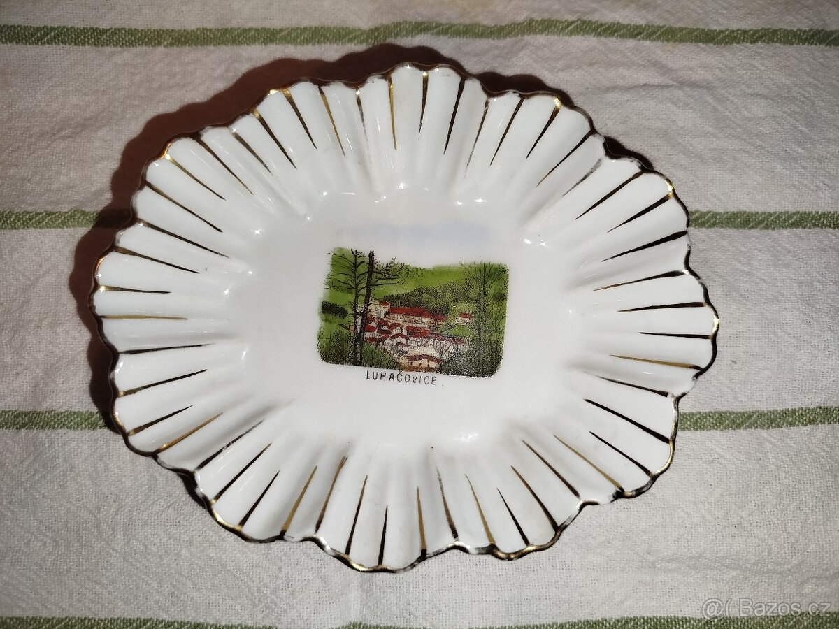Starožitný upomínkový porcelán talířek Luhačovice