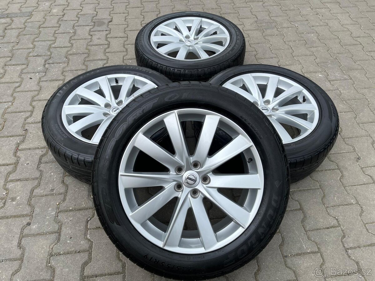 Volvo XC 90, kola 19" letní
