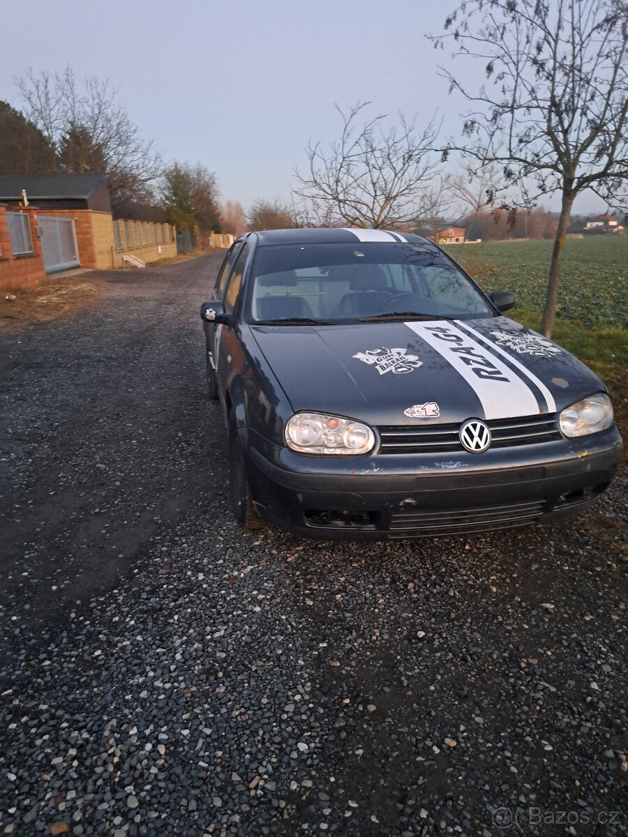 Prodám Golf 4 2.0 85kw + chip
