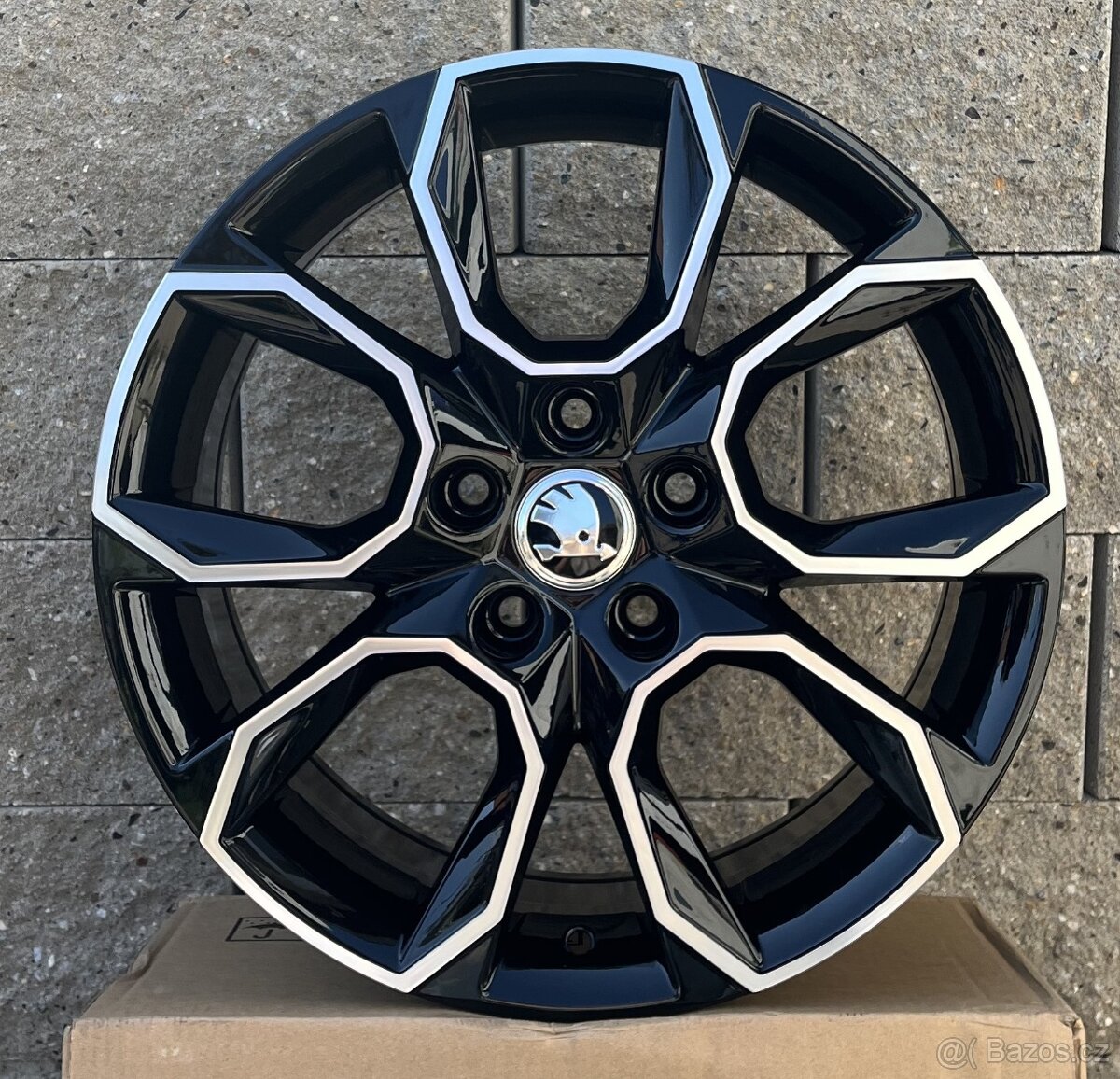 8x18 5x112 Nové ALU KOLA Škoda 5/112 8x18 ET43 ...