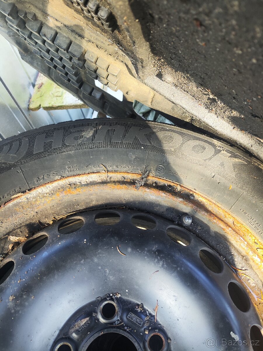 Plechové disky Ford S Max 215/65 R15 zimní