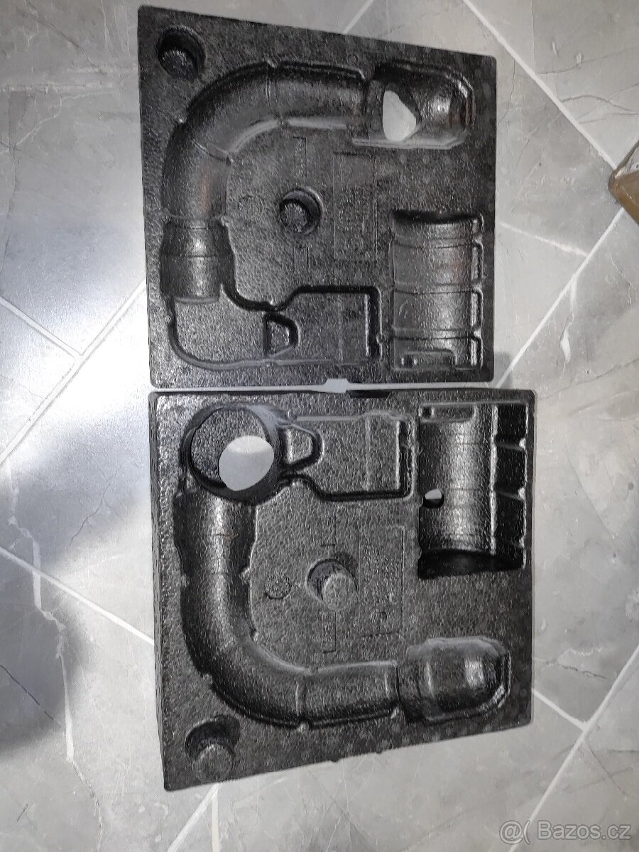 BMW polystyren do kufru na kouli a prislusenstvi