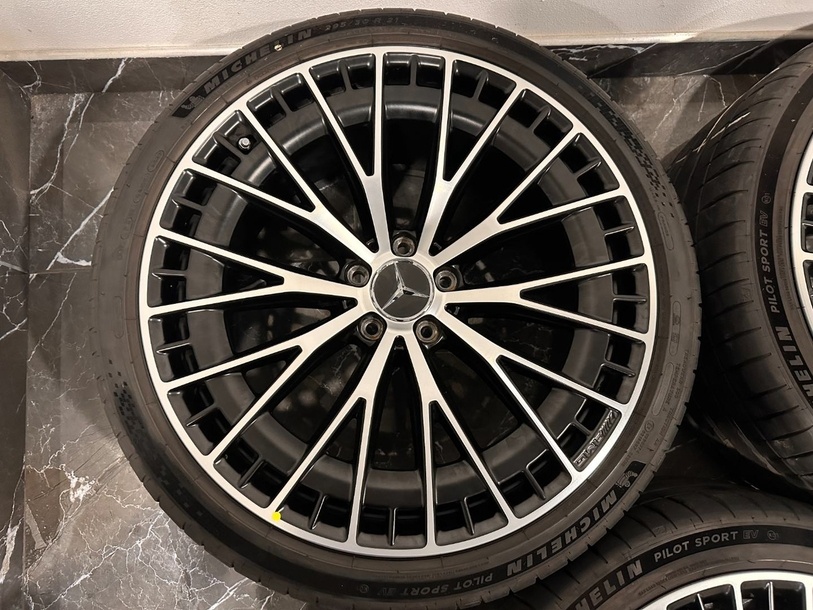 original Mercedes EQE R21 AMG A2954012900