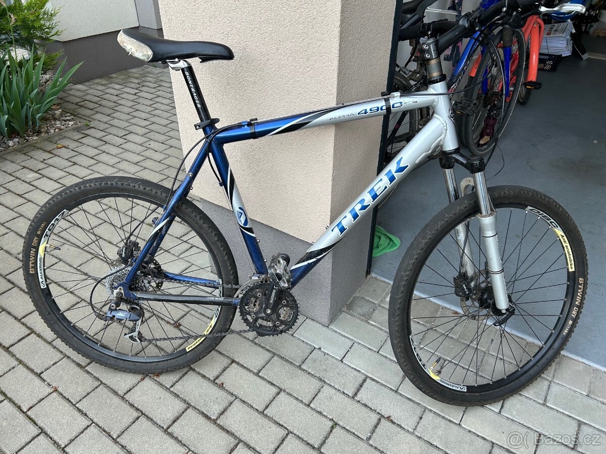 HORSKÉ KOLO TREK 4900