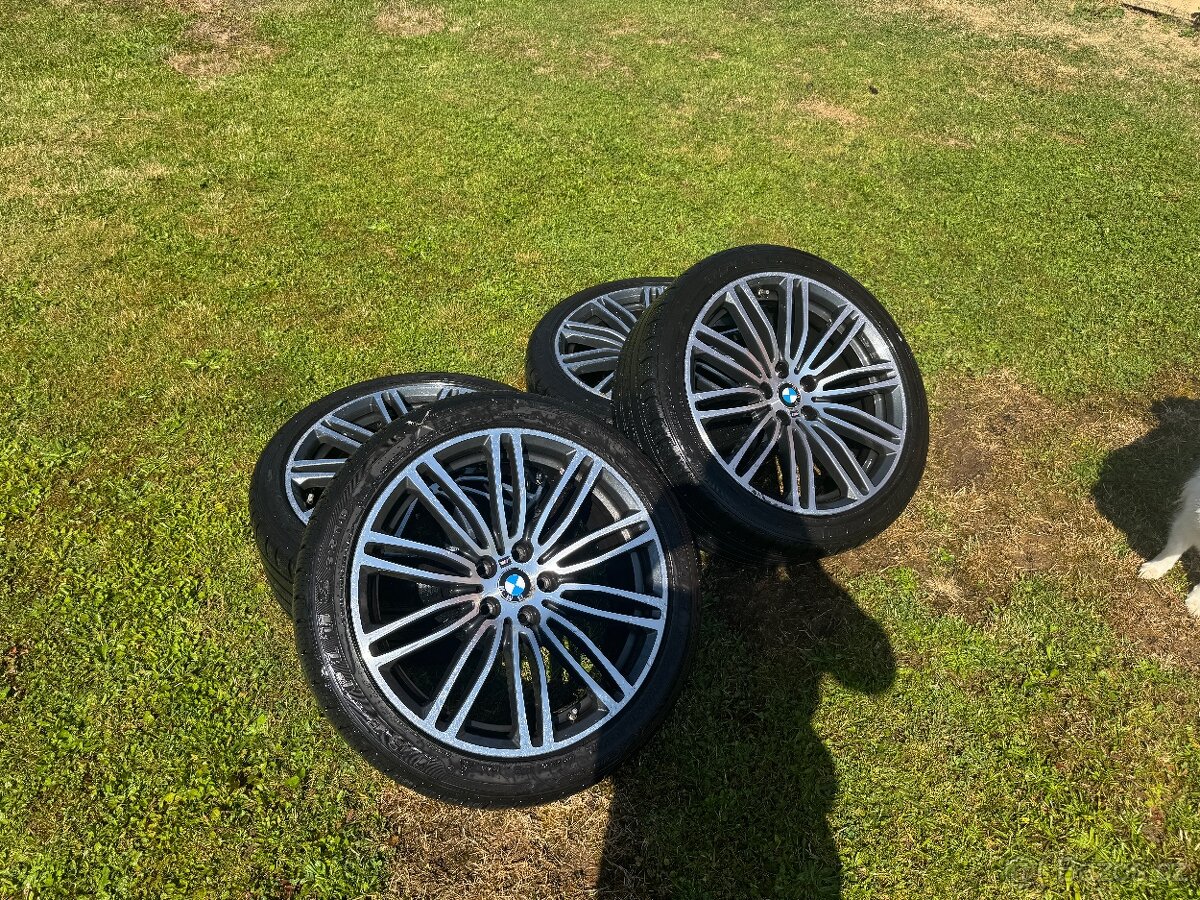 Originální sada 19” BMW G30/G31 styl 664M – Double Spoke