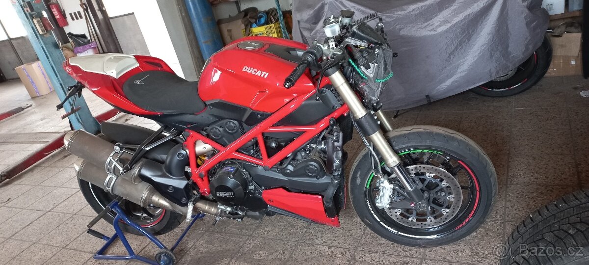DUCATI STREETFIGHTER 848 HAVAROVANÝ