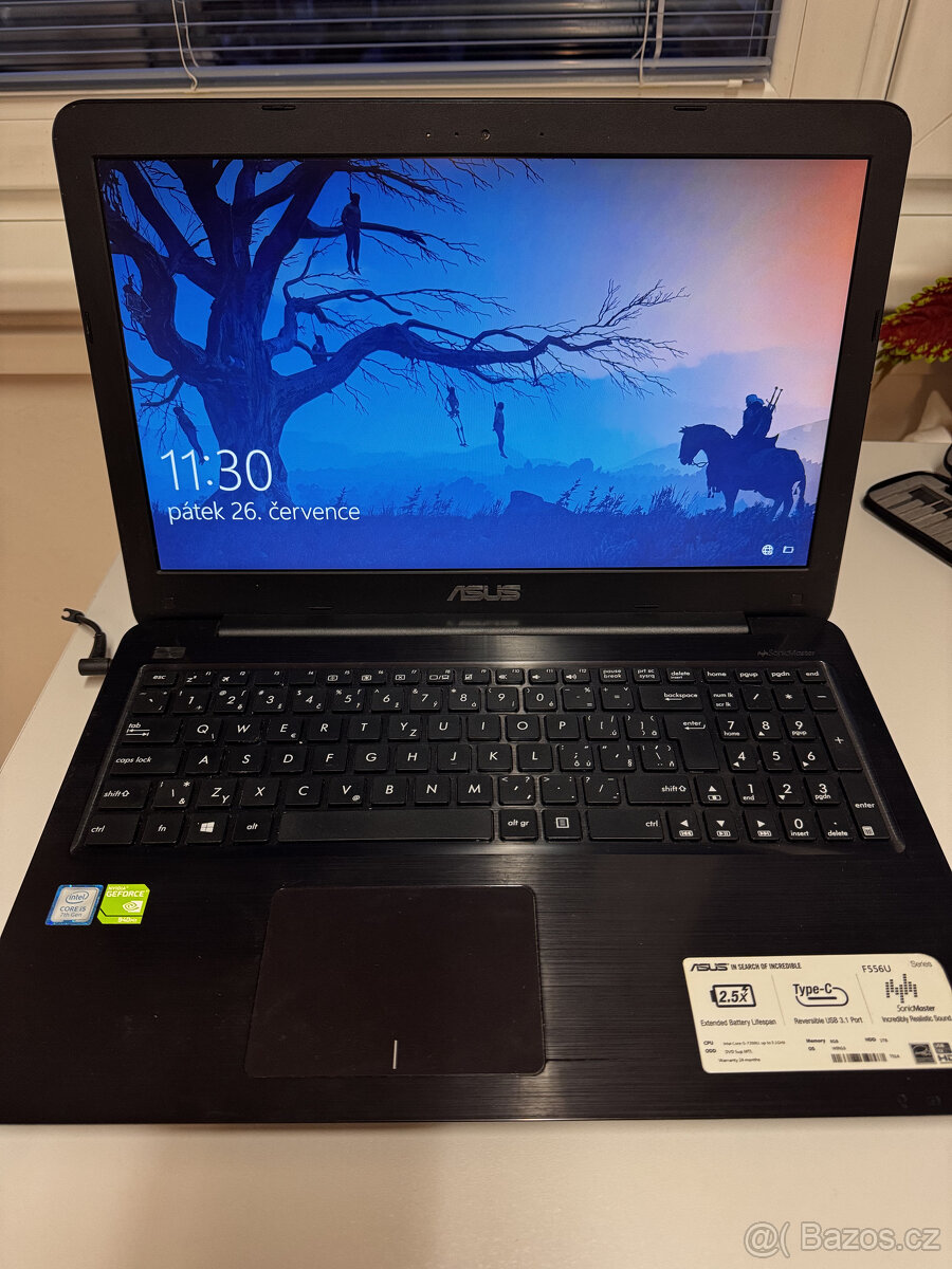 ASUS F556UQ-DM309T