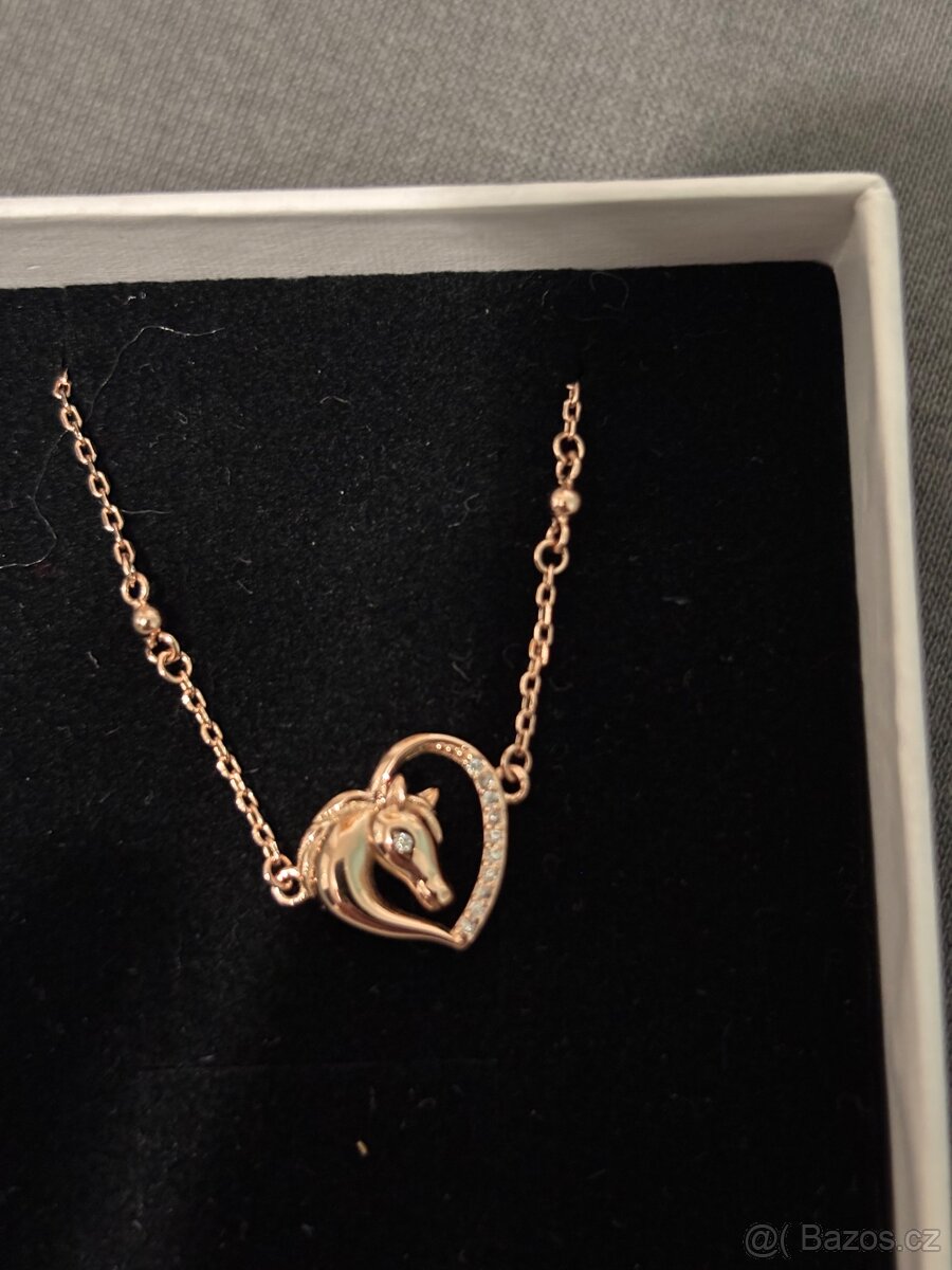 Stříbrný náramek v Rose gold barvě