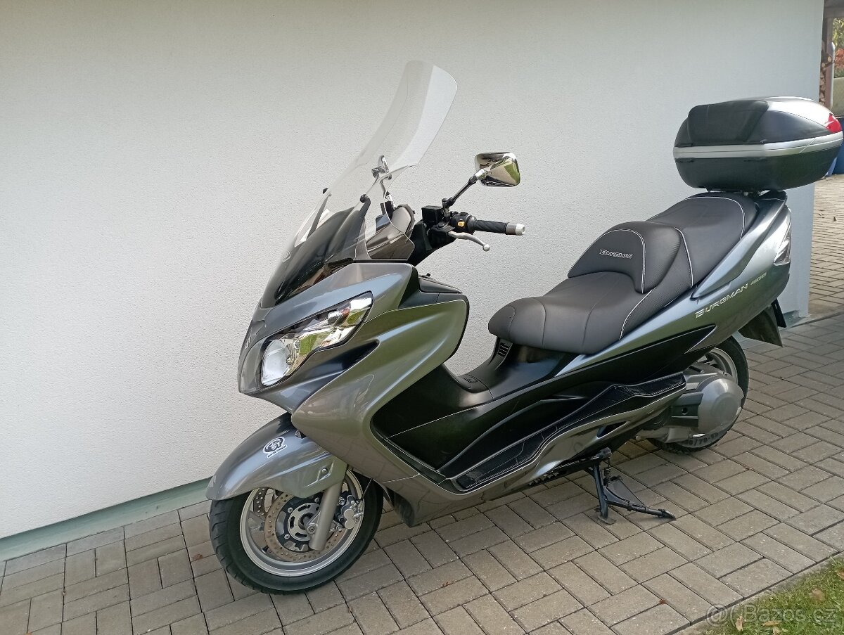 Suzuki Burgman 400