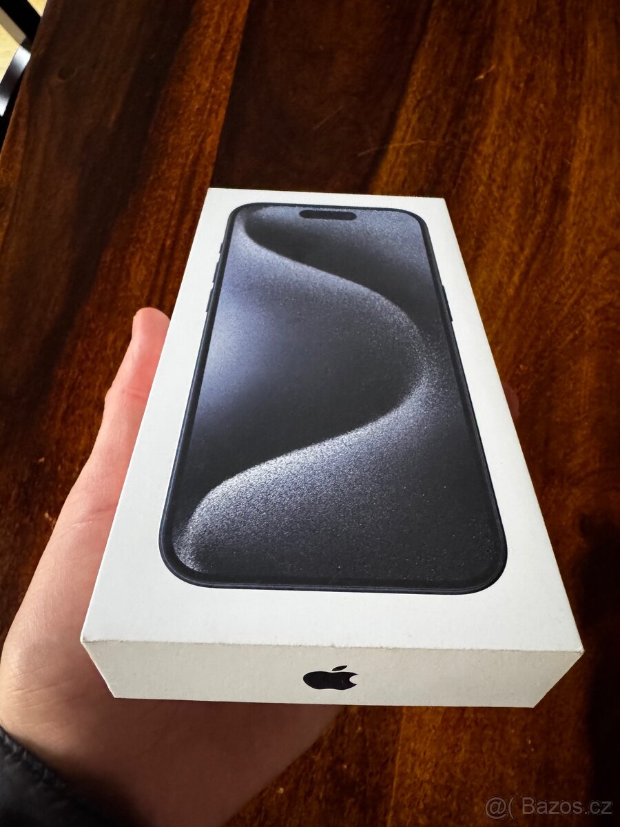 ZAREZERVOVANÉ-iPhone 15 Pro 256GB Black Titanium Krásný stav
