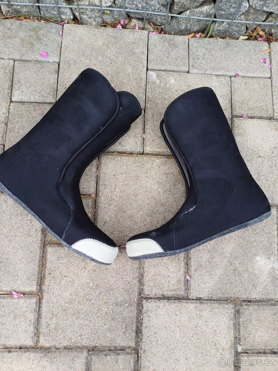 Prodán snowboard Nitro a boty Vans