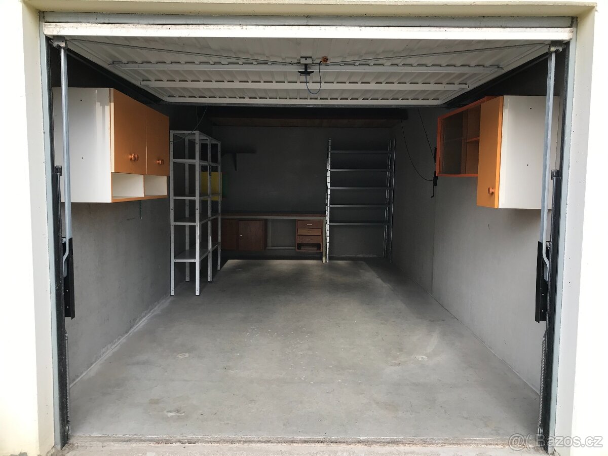 Prodej garáže na Řečičce u sídliště Vajgar