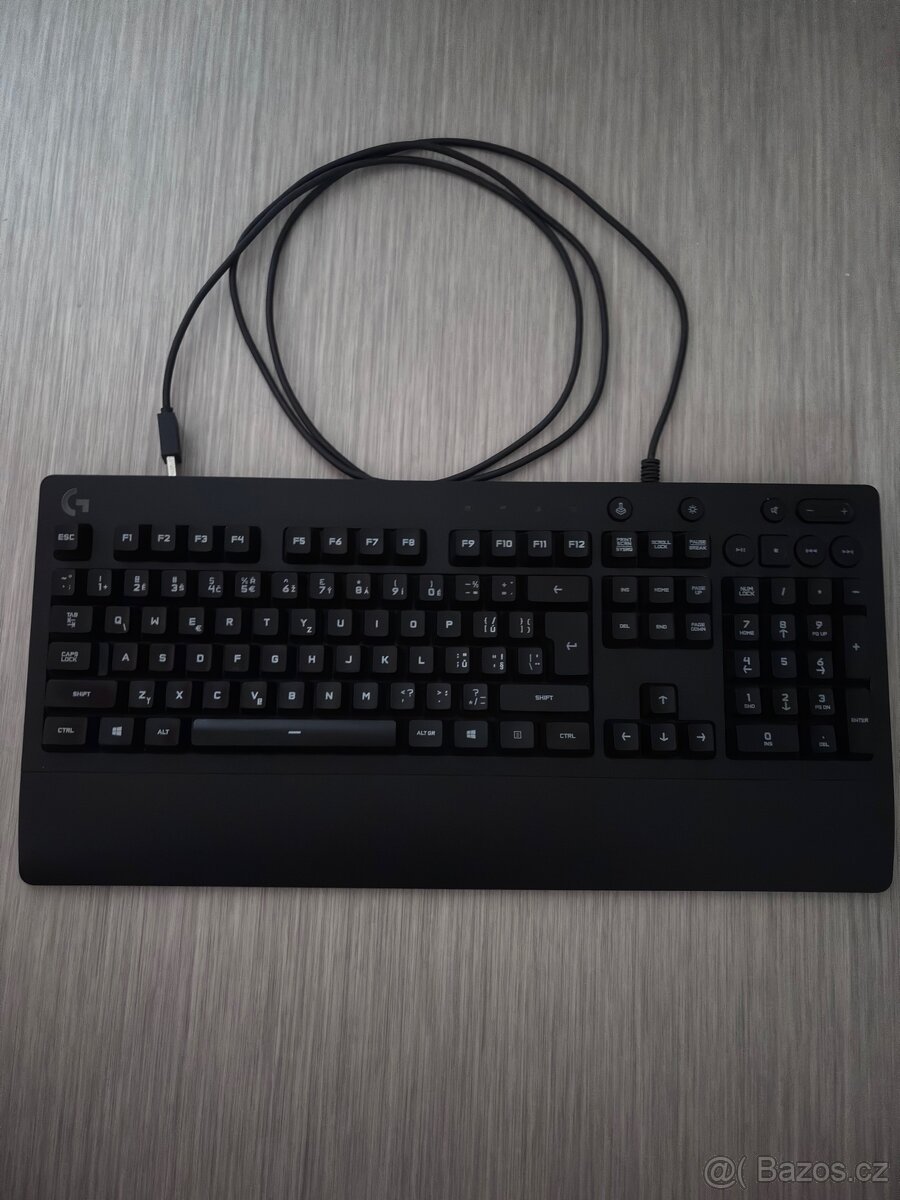 Logitech G213 Prodigy A-