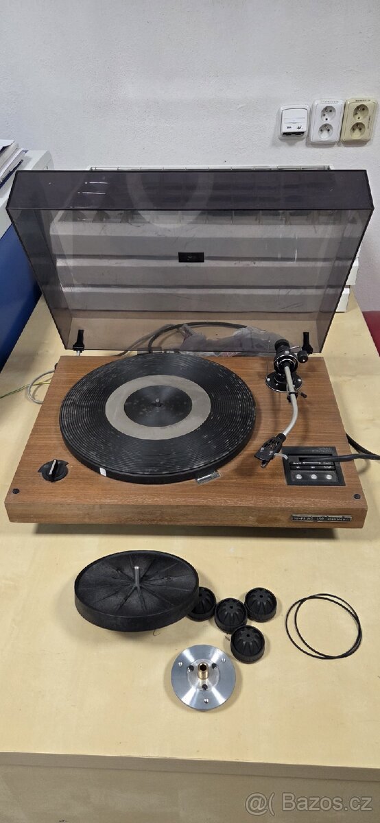 Gramofon Tesla NC-450