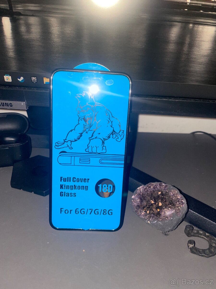 Sklíčko na obrazovku mobilu na