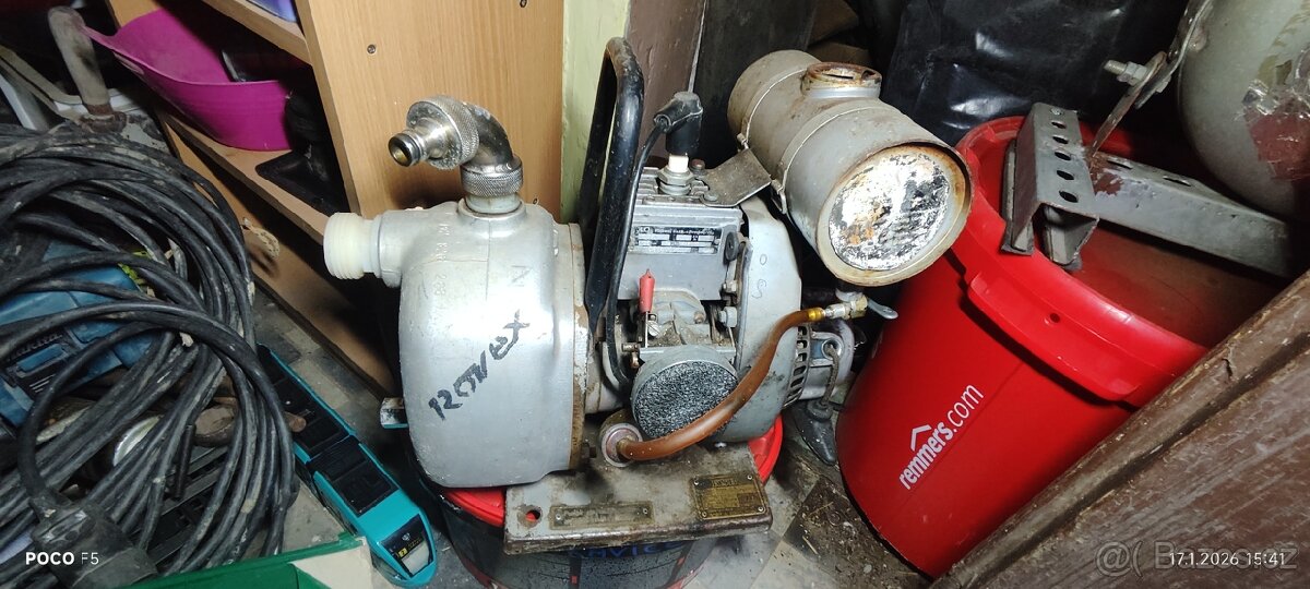 Benzínové čerpadlo