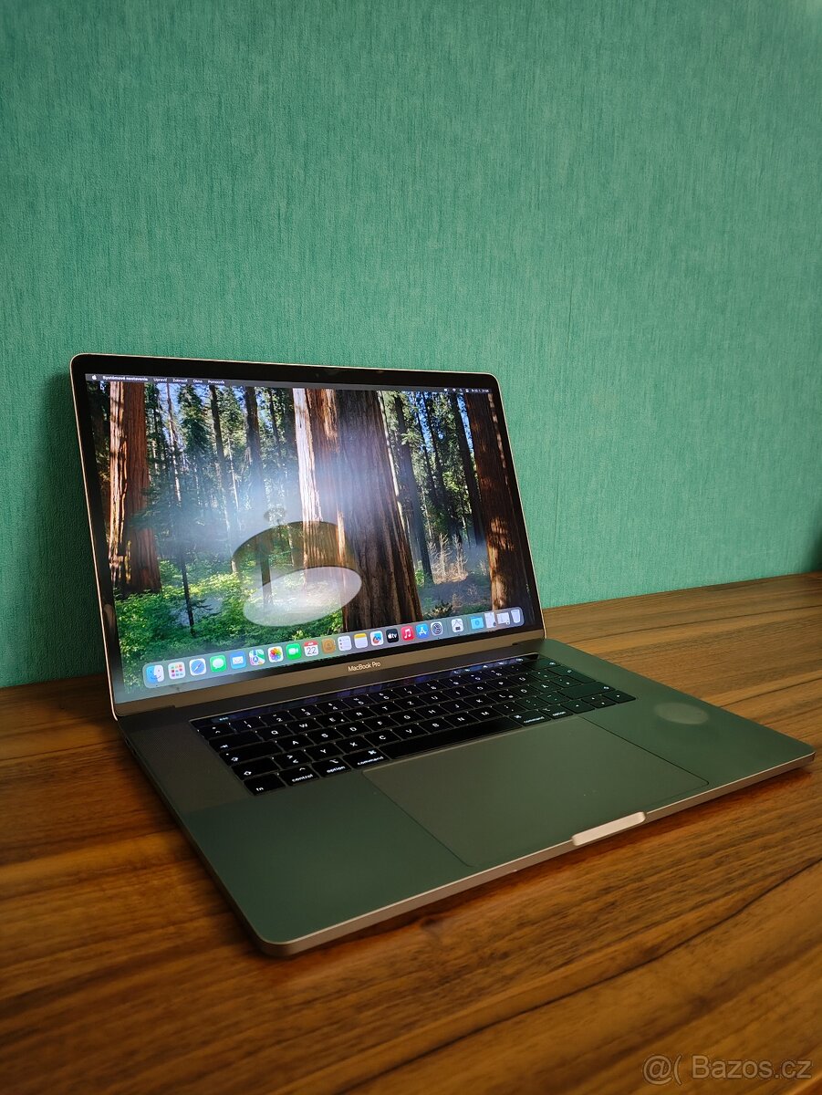 MacBook Pro 2018 16GB 256GB (A1990)