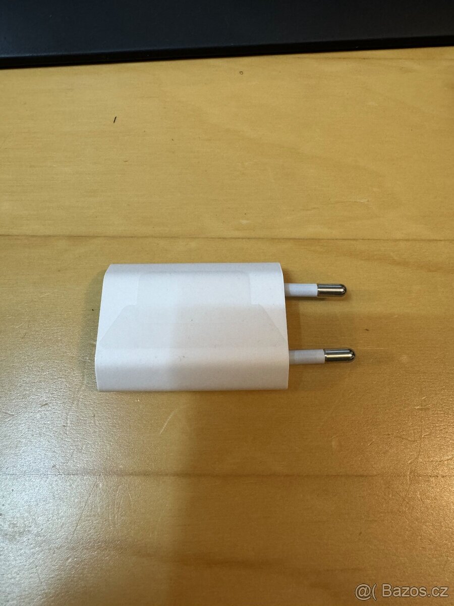 Apple USB 5W napájecí adaptér (A1400) - nový