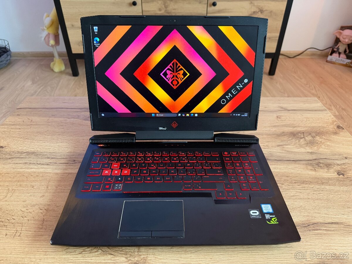Herní HP Omen 15 - NVIDIA GTX1060 Max-Q / 16GB / Win 11