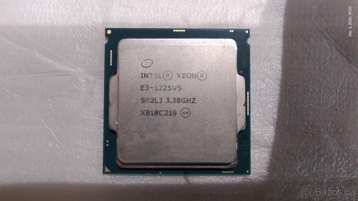 Intel Xeon E3-1225 v5 a E3-1275 v5