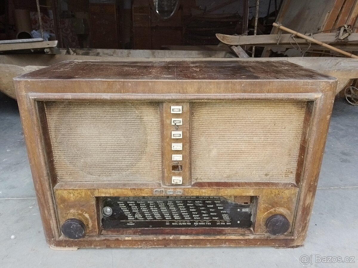 Starožitné německé rádio