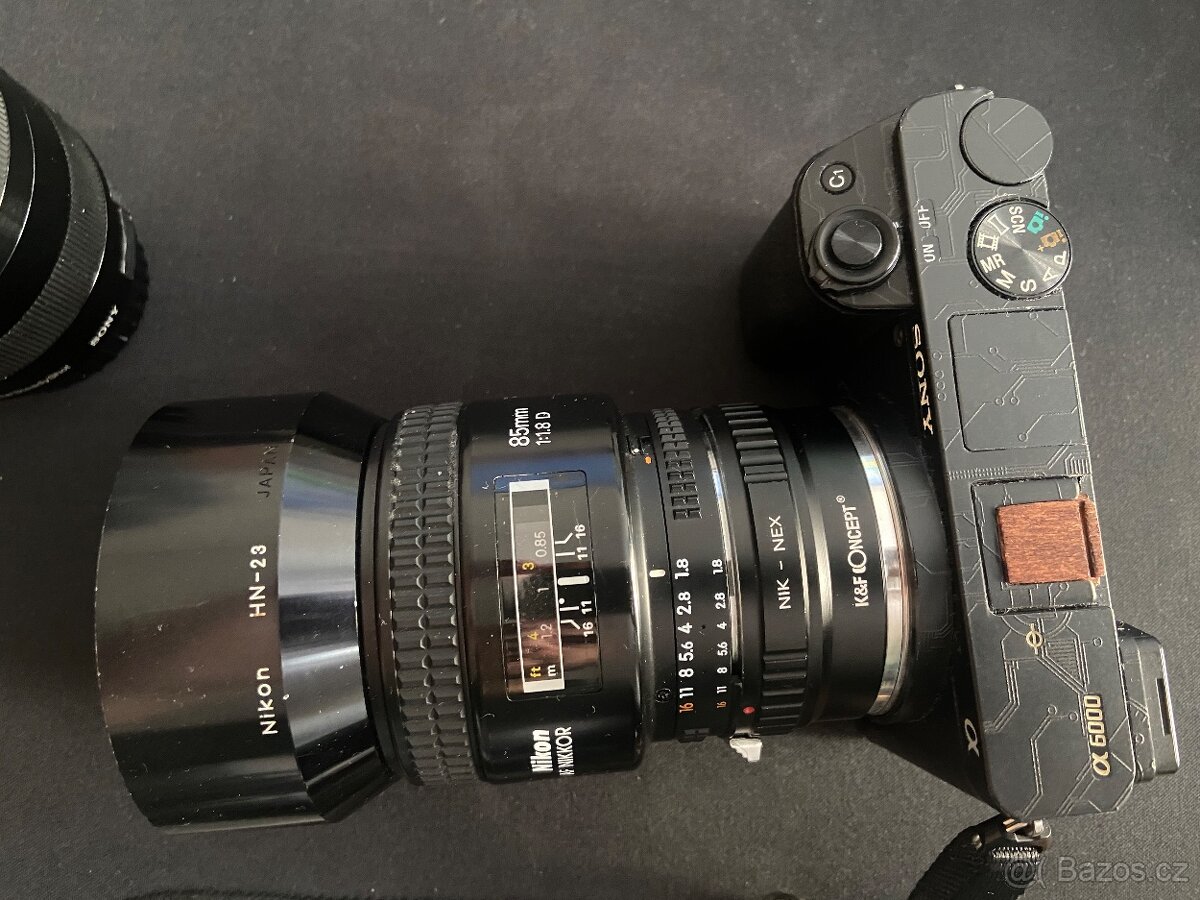 Sony a6000 + 18-200mm